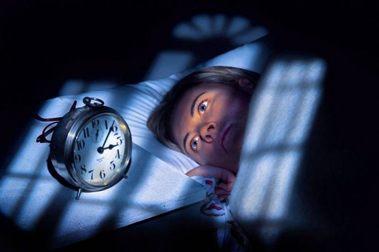 Как недостаток сна влияет на ваше здоровье: причины, последствия и советы.